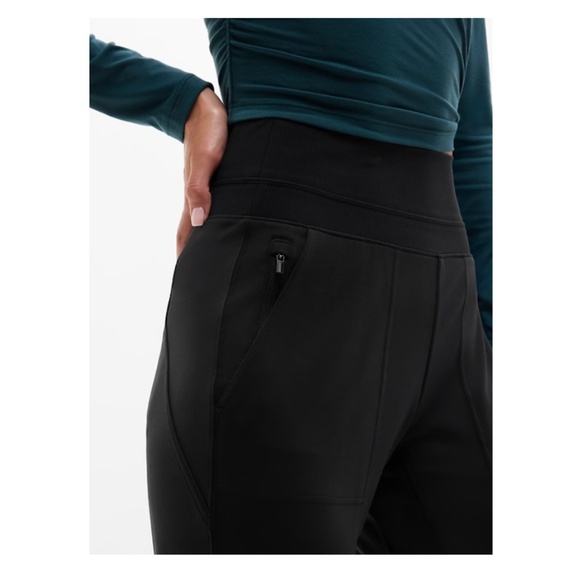 ATHLETA Venice High Rise Jogger Black Size Medium Tall - Picture 4 of 14